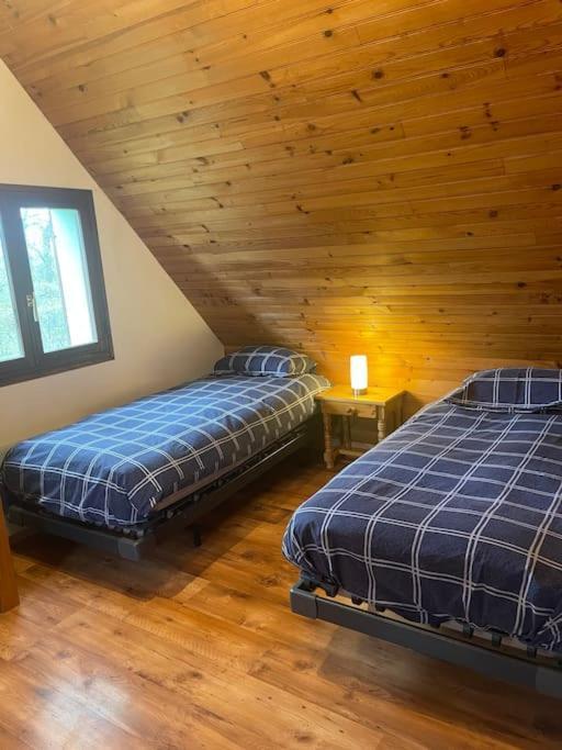 Gite Les Reculons Au Pied Du Lac Les Midoux Exterior foto